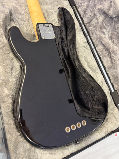 2019 Fender American Professional Precision Bass