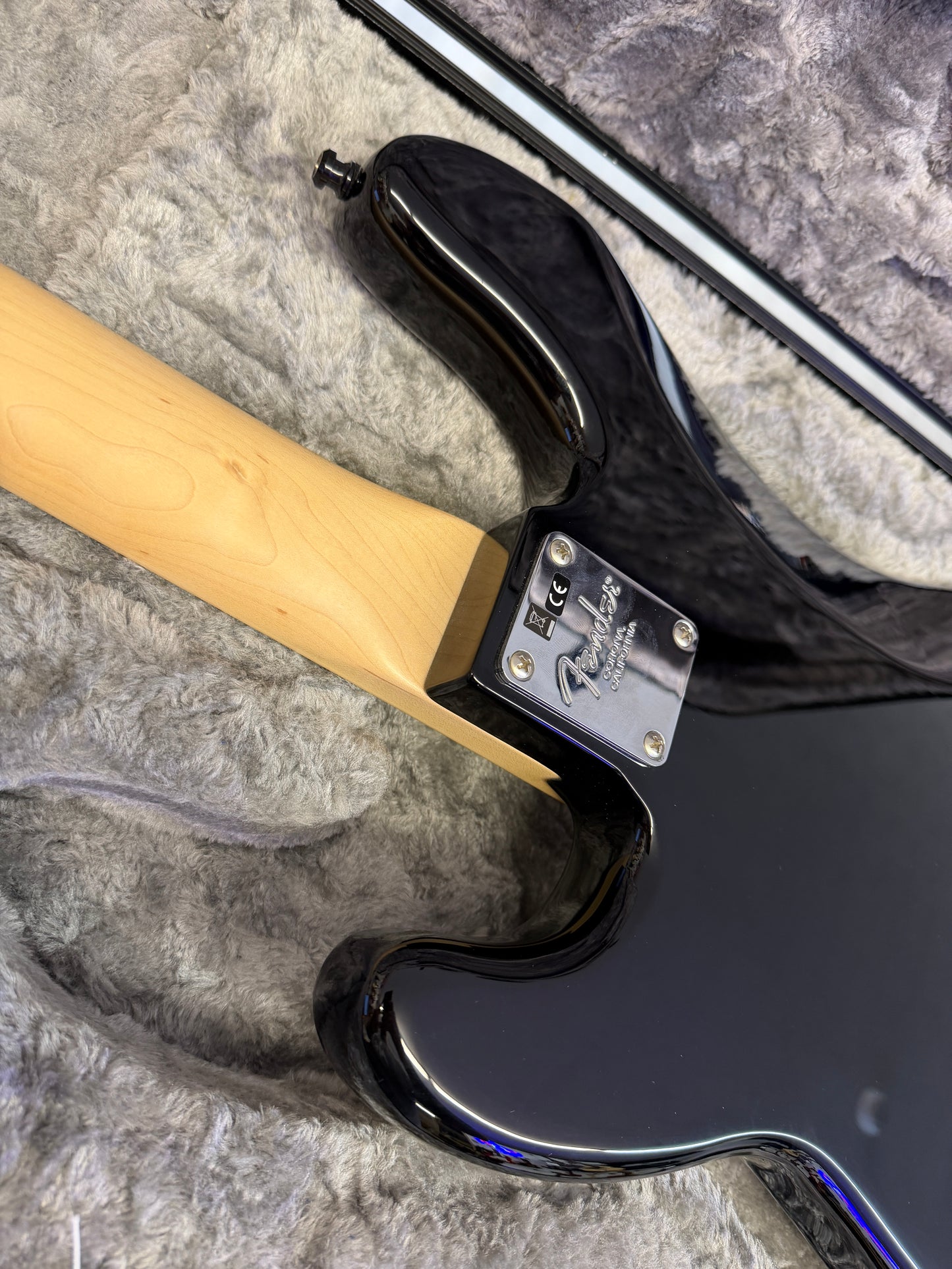 2019 Fender American Professional Precision Bass