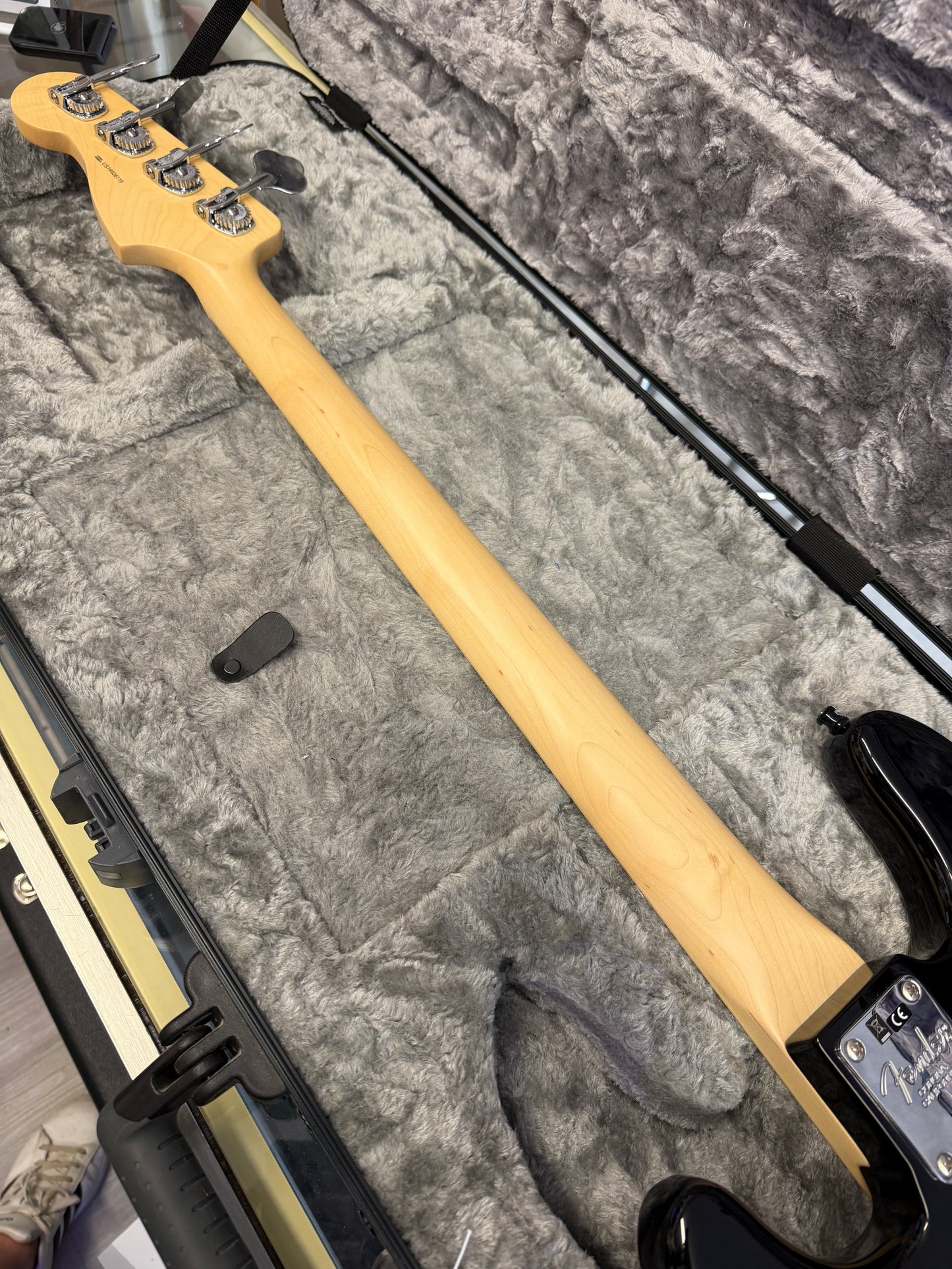 2019 Fender American Professional Precision Bass