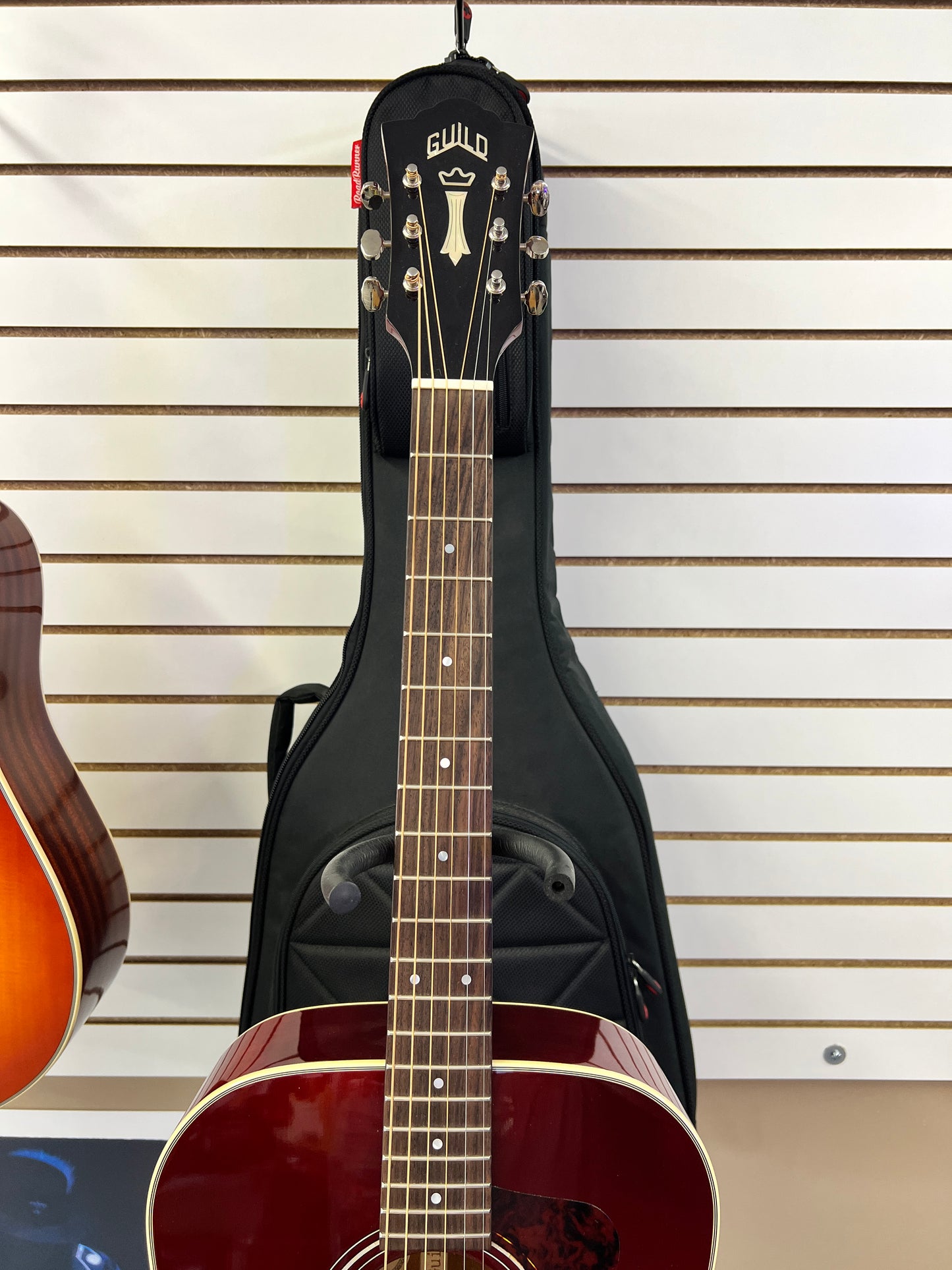 Guild D-150 Cherry burst