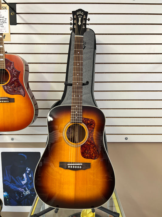Guild D-150