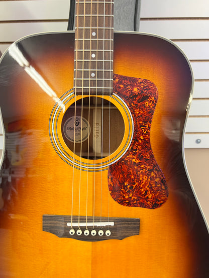 Guild D-150