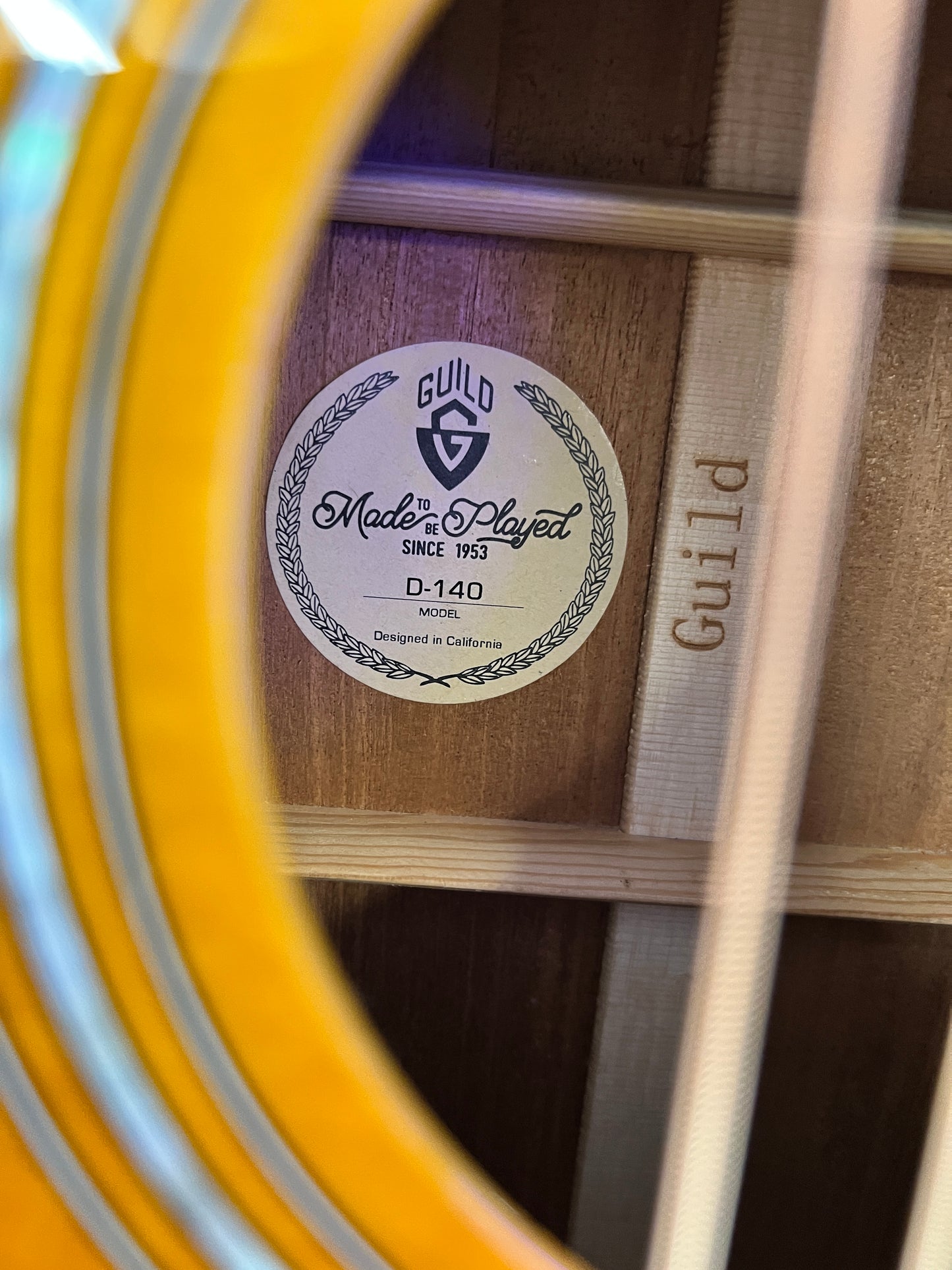 Guild D-150