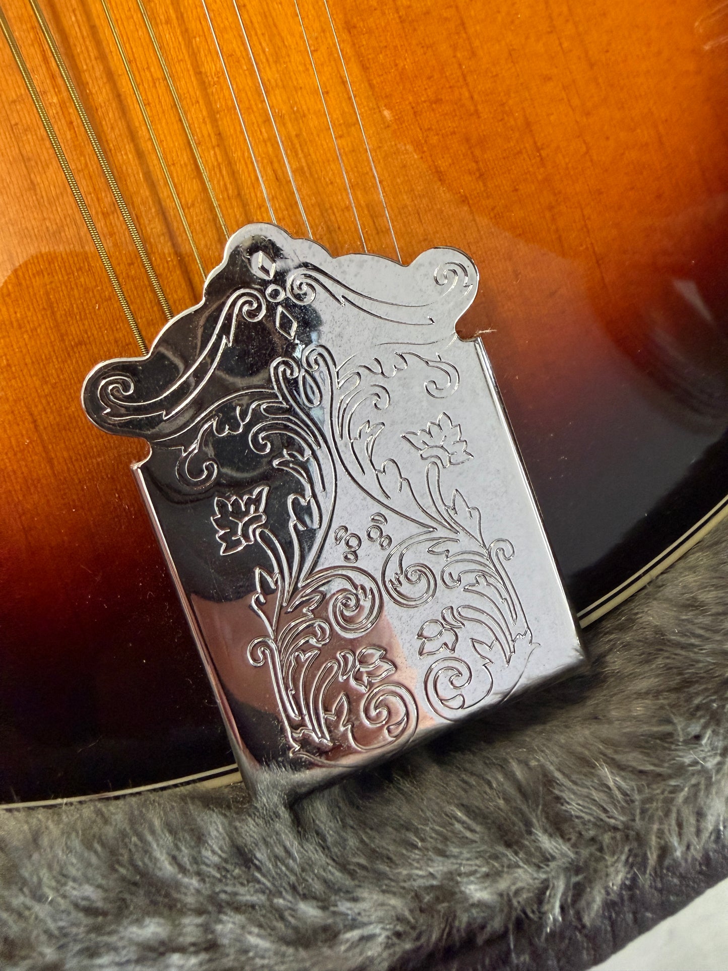 2010 Fender FM52E Acoustic-Electric Mandolin