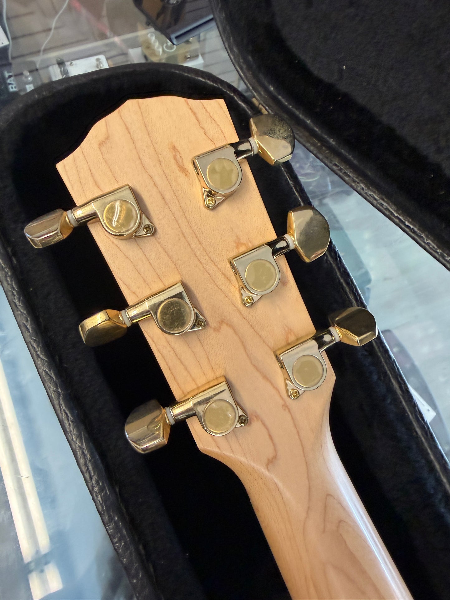 Fender CJ-290S Acoustic Guitar