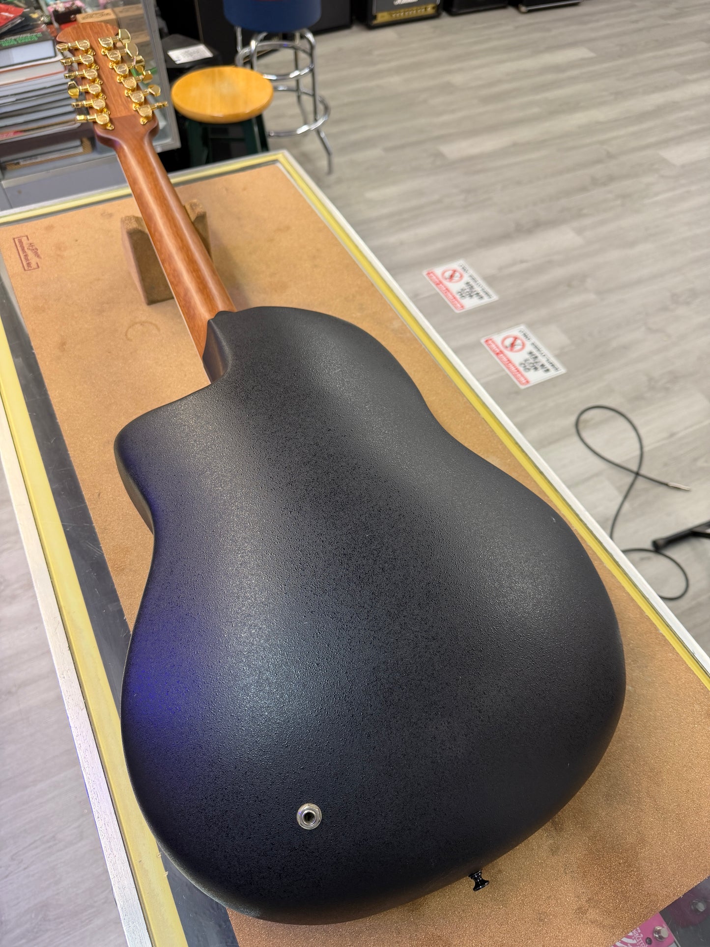 Ovation Celebrity CC245-HB 12-string acoustic-electric