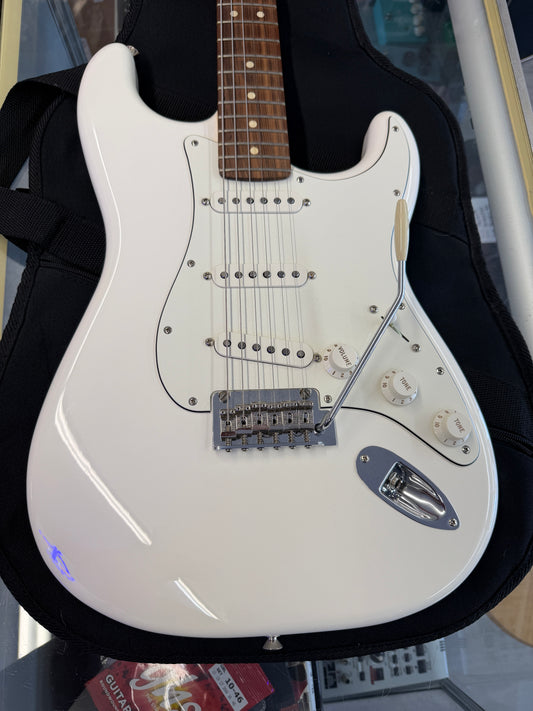 2020 Fender Player Stratocaster