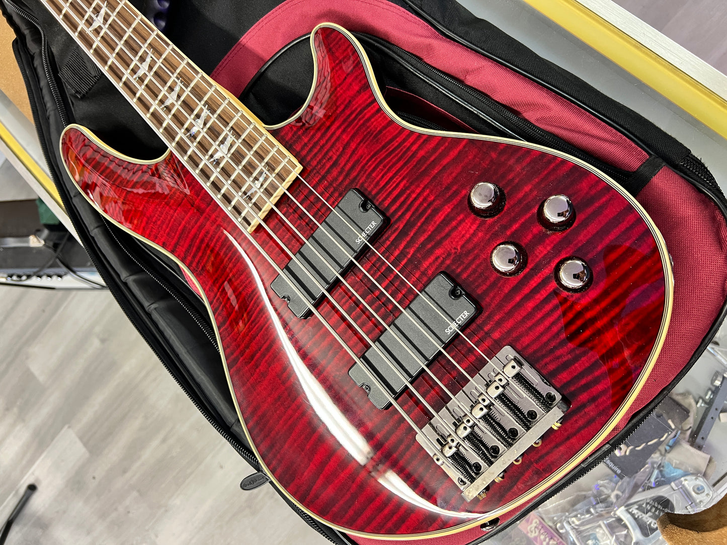 2014 Schecter Omen Extreme-5 Electric Bass
