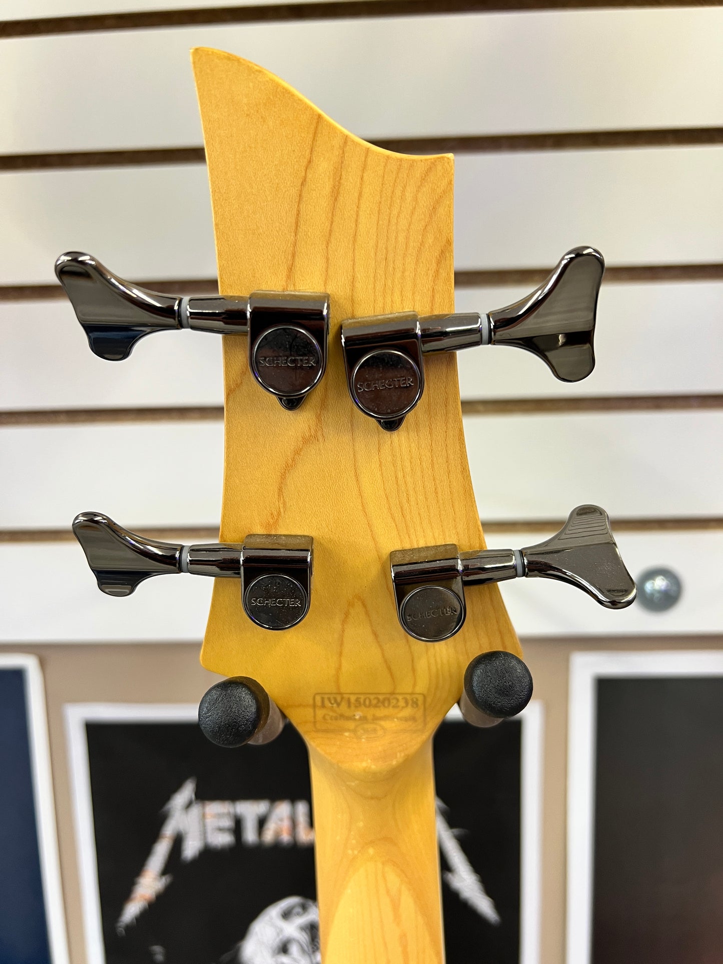 2015 Schecter Omen Extreme-4 Electric Bass