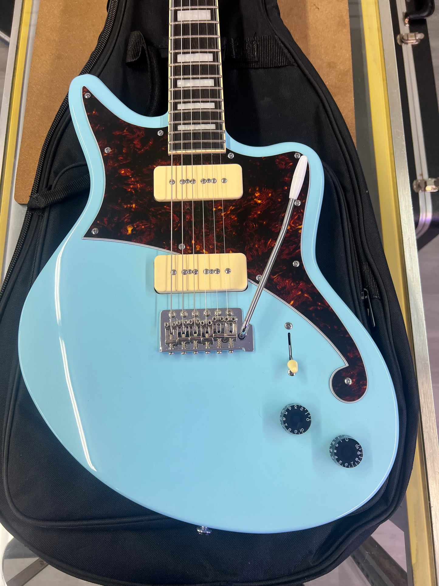 2022 D'Angelico Premier Bedford SH P90