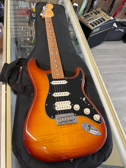 2020 Fender Player Stratocaster HSS Plus Top