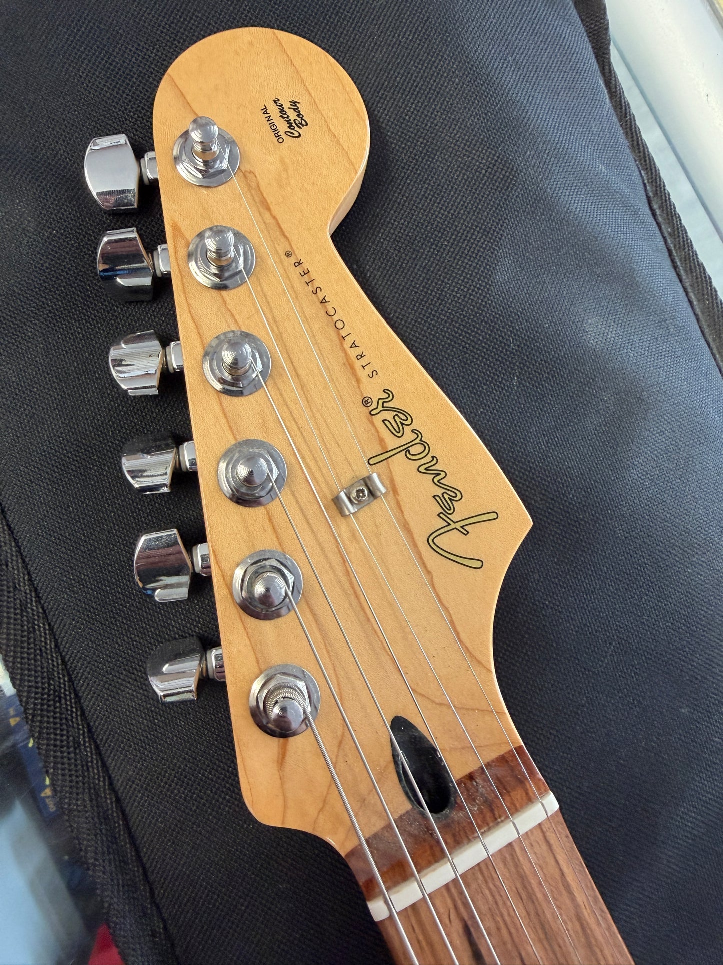 2020 Fender Player Stratocaster HSS Plus Top