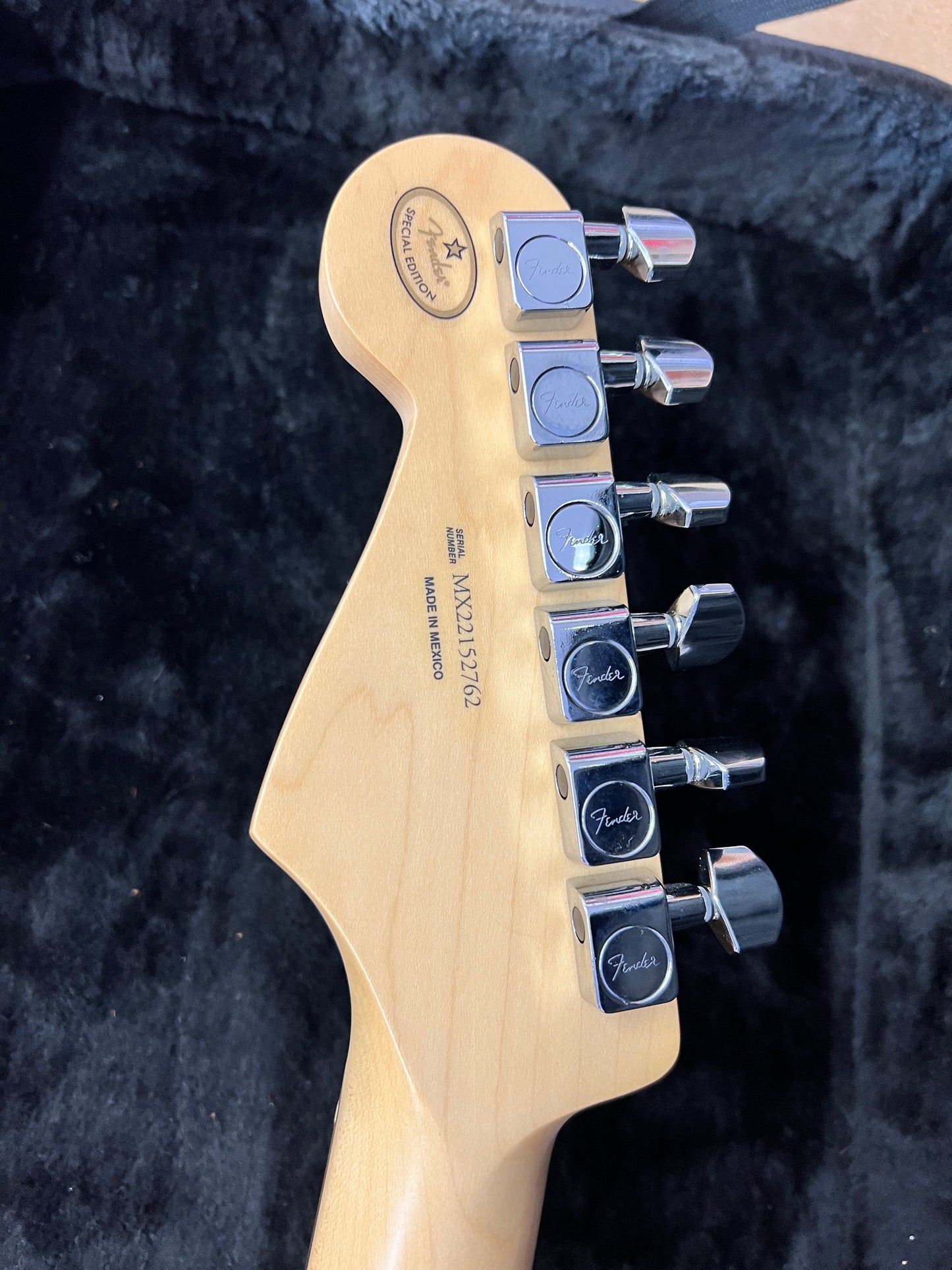 2022 Fender Limited Edition Player Stratocaster HSS (Ebony Fretboard)