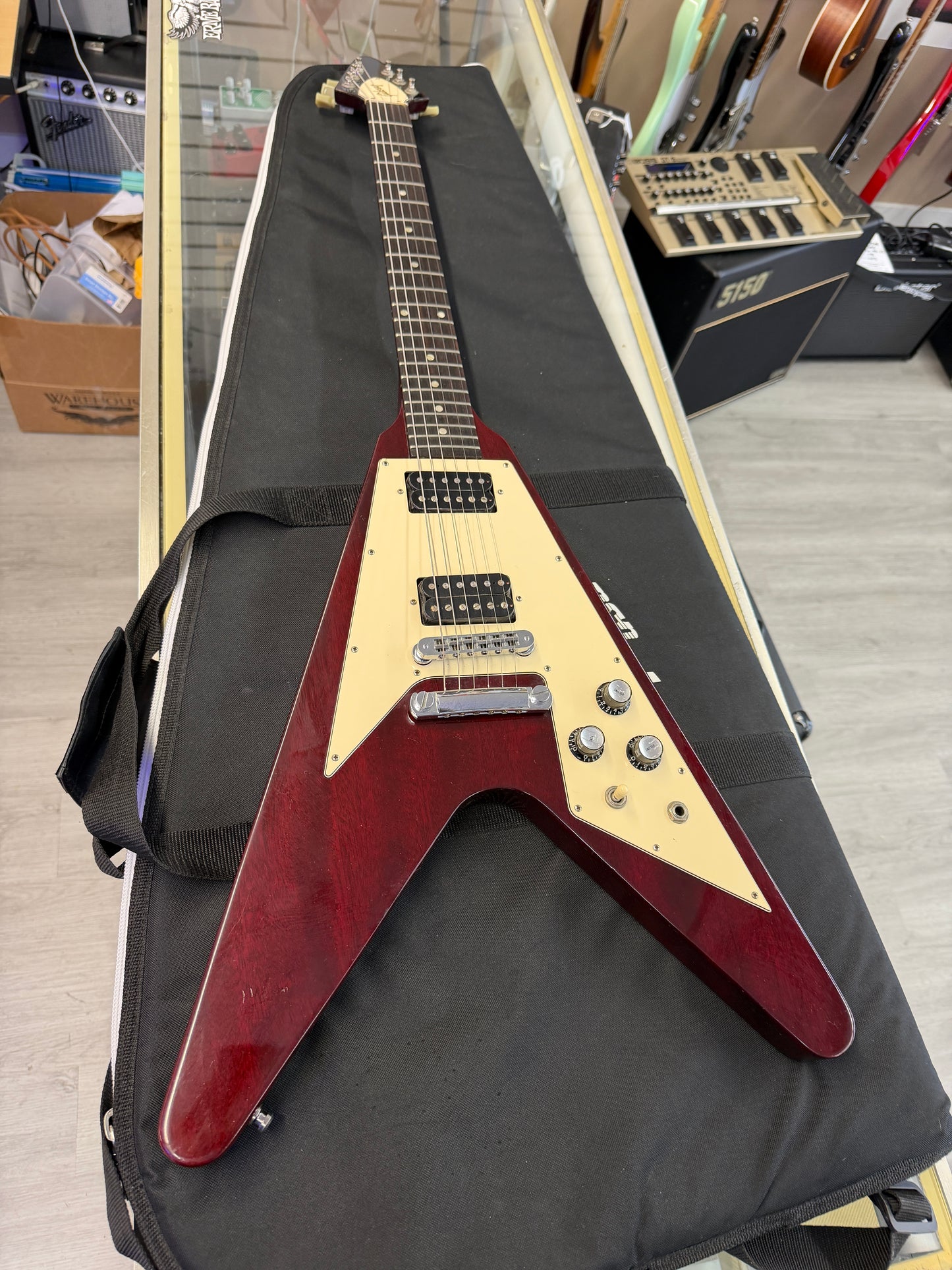 2005 Gibson Flying V Faded Cherry
