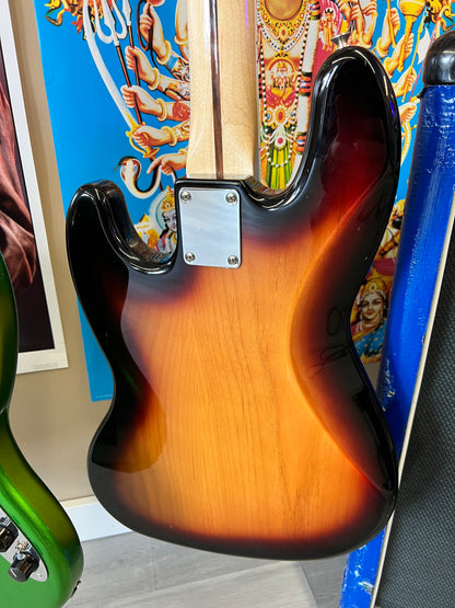 2015 Fender Classic Series '70s Jazz Bass