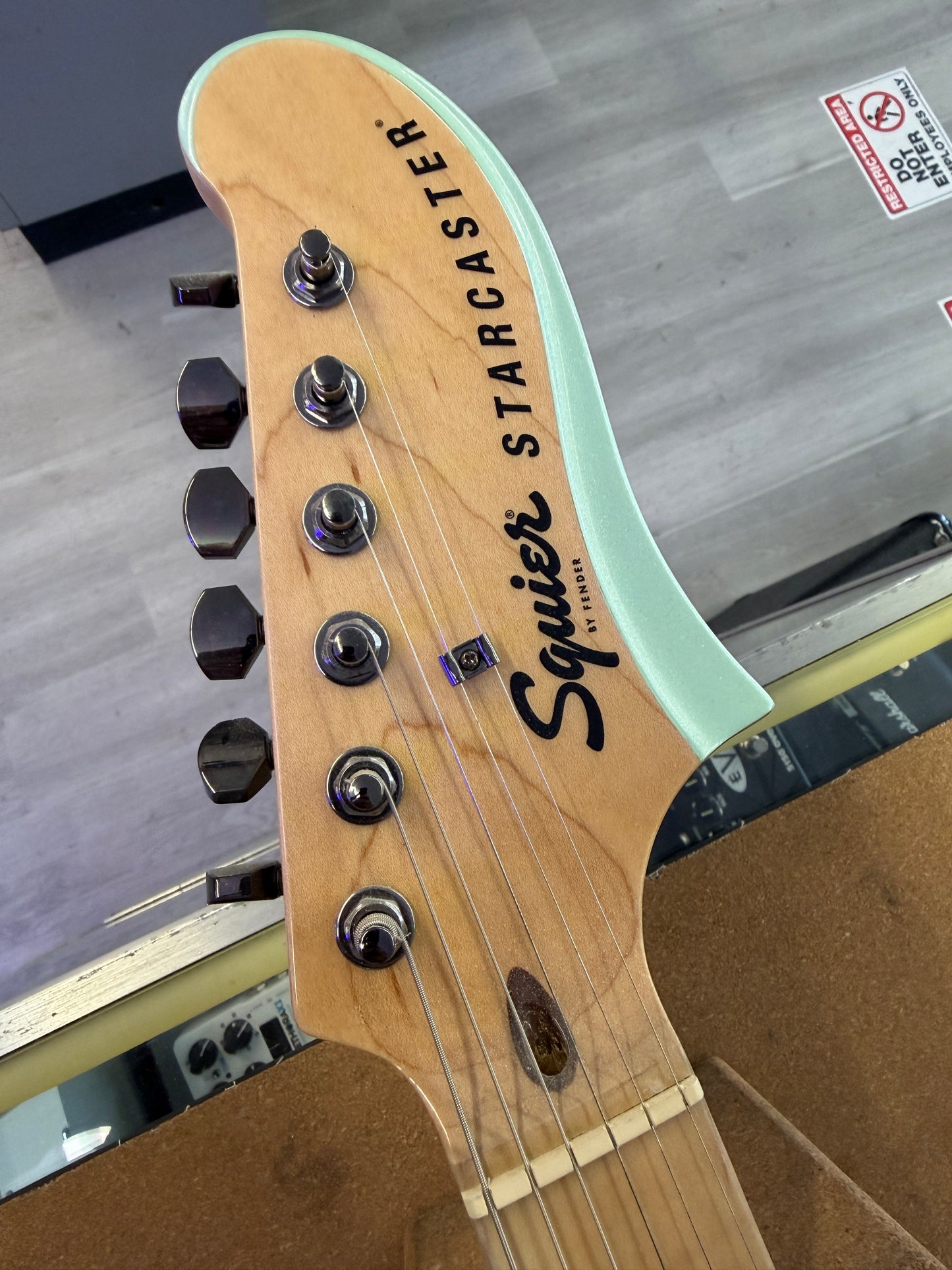 2020 Squier Contemporary Active Starcaster
