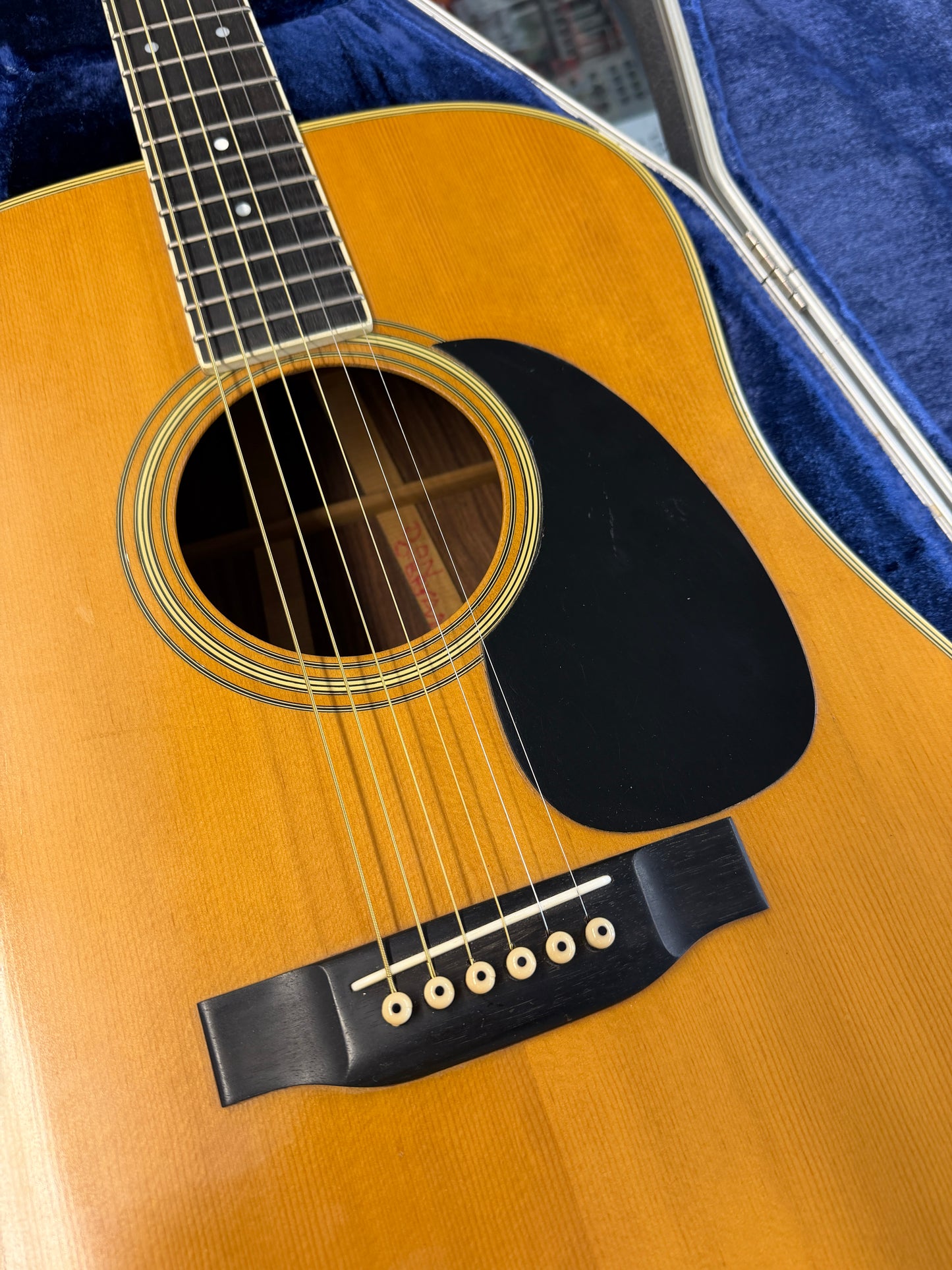 1971 Martin D-35