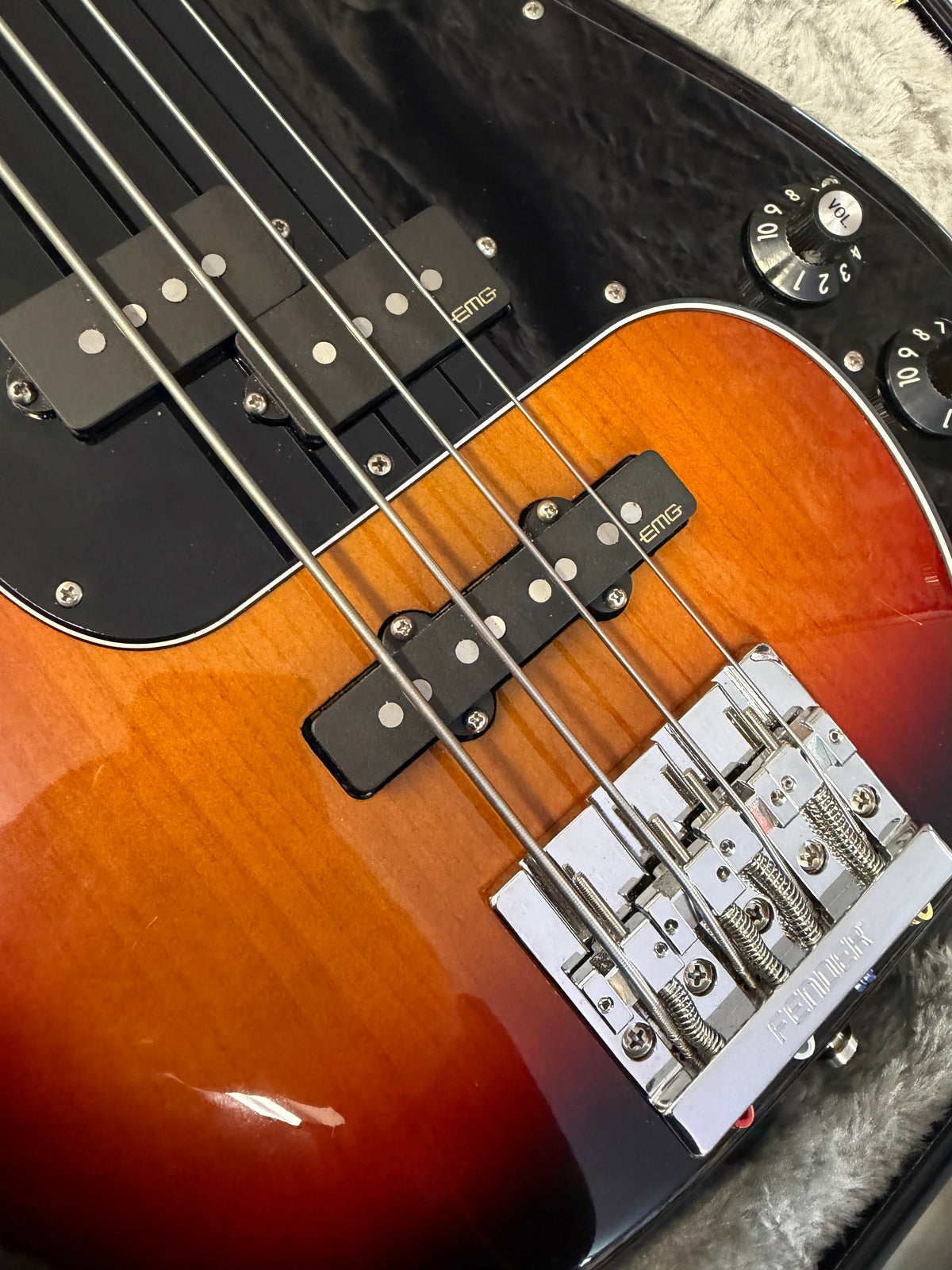2019 Fender American Performer Precision Bass