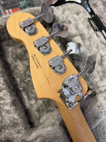2019 Fender American Performer Precision Bass
