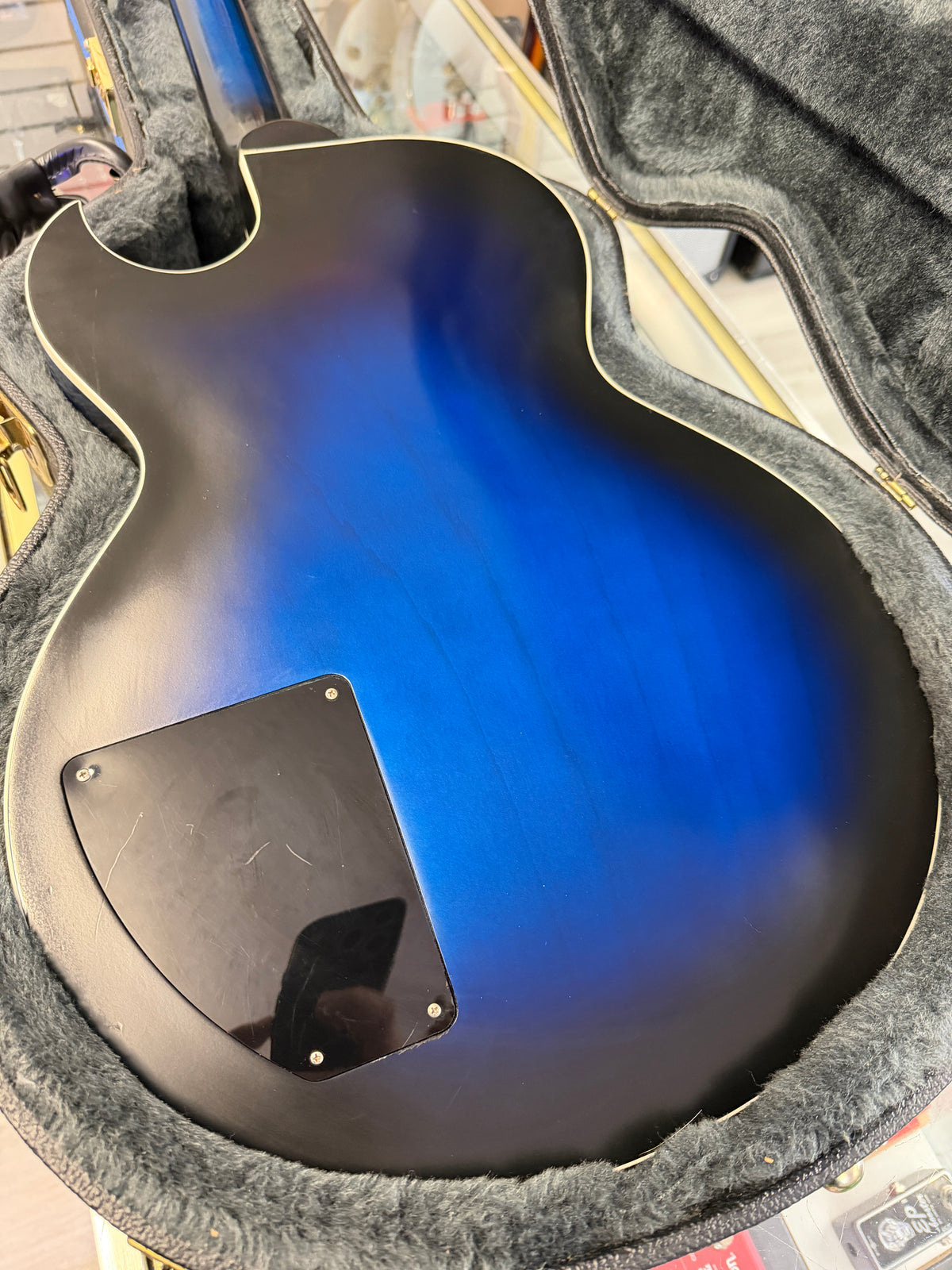 2003 Gibson ES-135 (No F-holes)