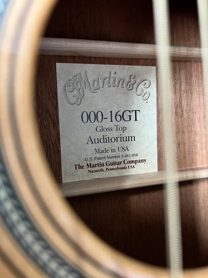 2000 Martin 000-16GT