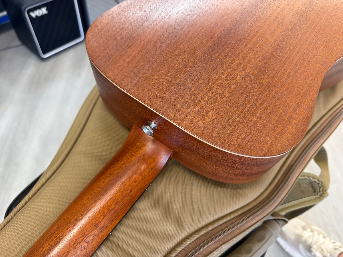 2022 Taylor BT2 Baby Left-Handed Acoustic Guitar